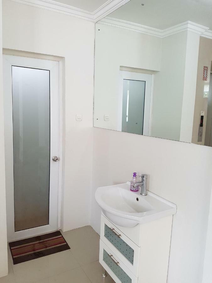 Ethan Hotel Kelapa Gading Jakarta Eksteriør billede